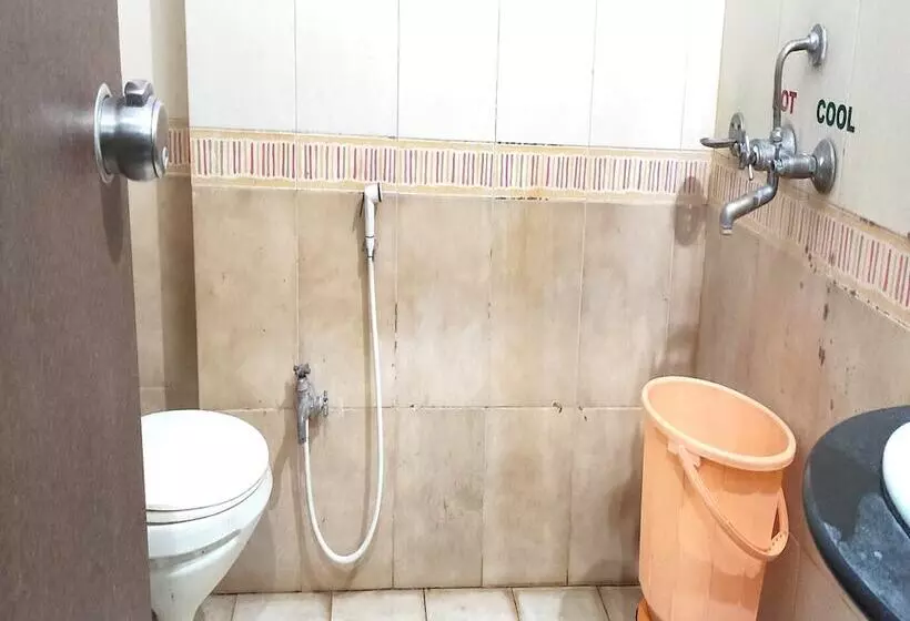 Chambre Deluxe, Bramha
