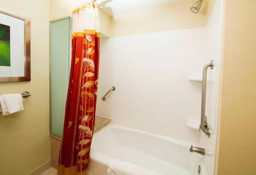 Номер Стандарт, Courtyard Warner Robins