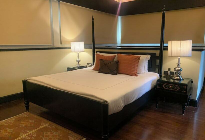 듀플렉스 스위트, Pemako