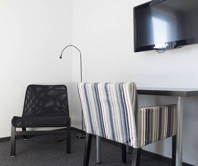 Номер Стандарт Трехместный, P Hotels Brattøra