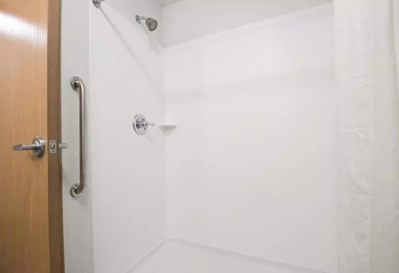 Standard-huone King-vuode, Sleep Inn & Suites Washington Near Peoria