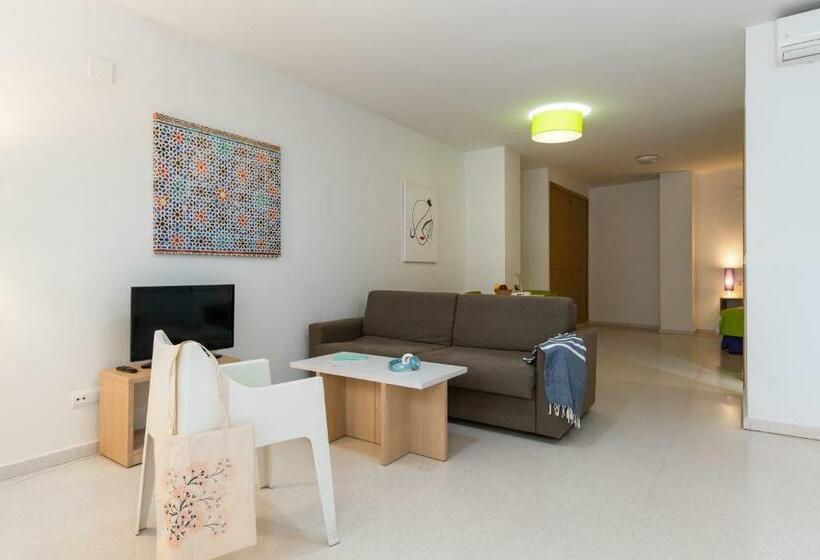 استودیوی استاندارد, Pierre & Vacances Sevilla