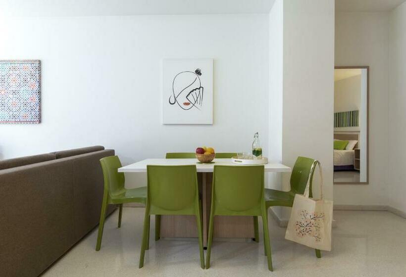 استودیوی استاندارد, Pierre & Vacances Sevilla