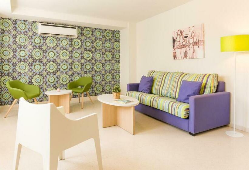 آپارتمان 2 خوابه, Pierre & Vacances Sevilla