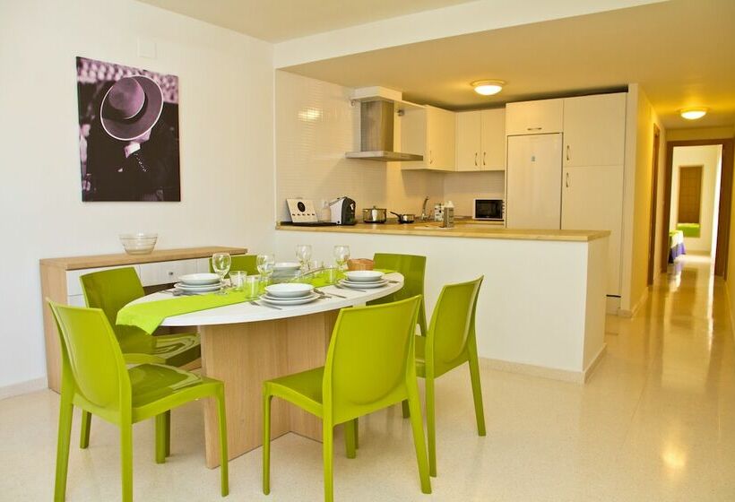 آپارتمان 2 خوابه, Pierre & Vacances Sevilla