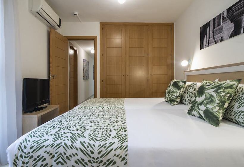 آپارتمان 2 خوابه, Pierre & Vacances Sevilla