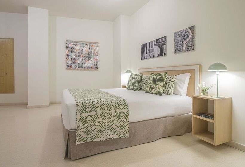 استودیوی استاندارد, Pierre & Vacances Sevilla