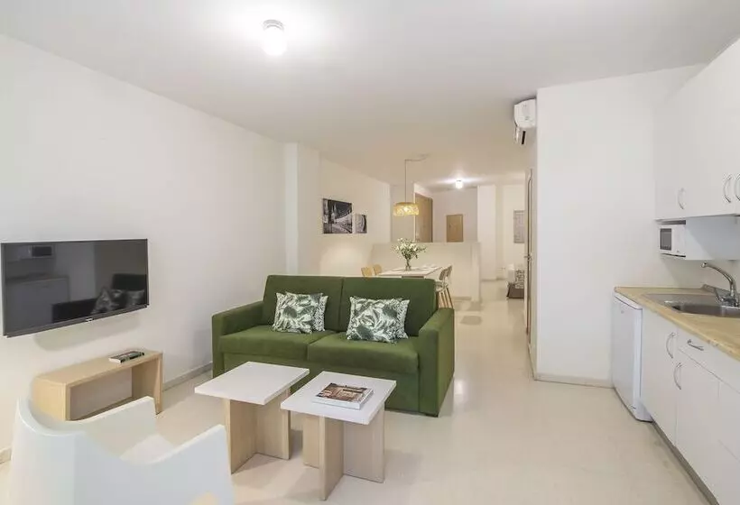 Standard-studio, Pierre & Vacances Sevilla