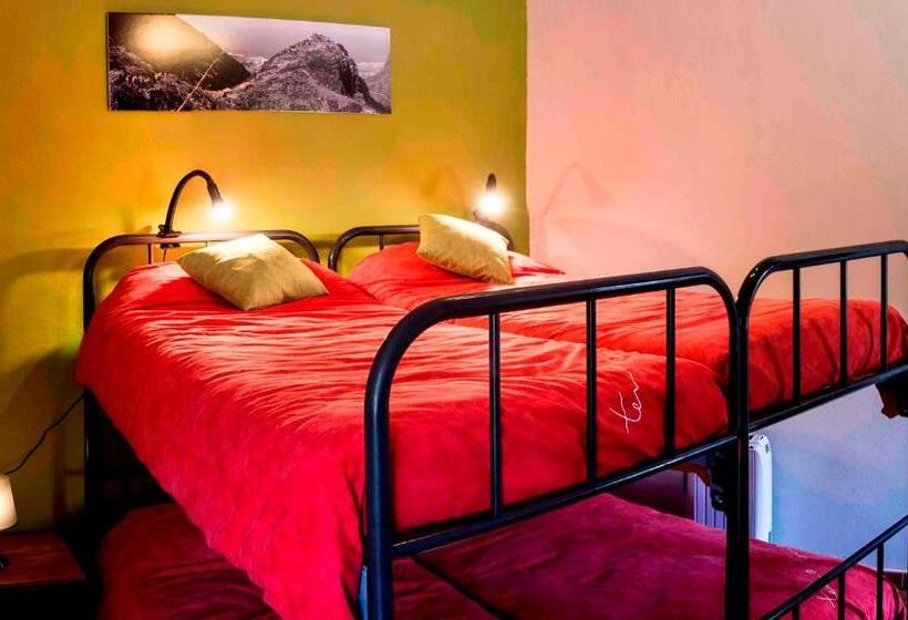 클래식 4인 룸, Albergue De Bolico