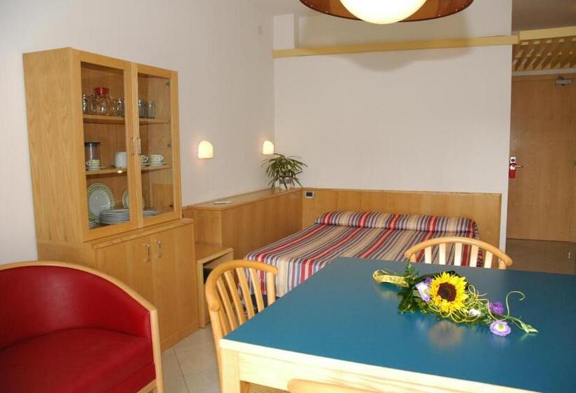 סטודיו סטנדרט נוף לים, Aparthotel Albatros