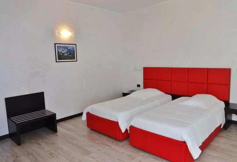 اتاق استاندارد, B&b Hotel Park Hotel Cassano