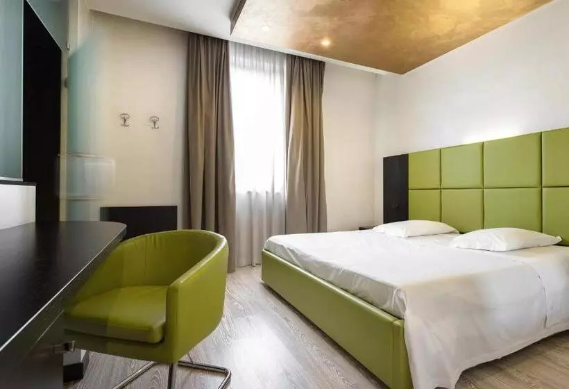 اتاق استاندارد, B&b Hotel Park Hotel Cassano