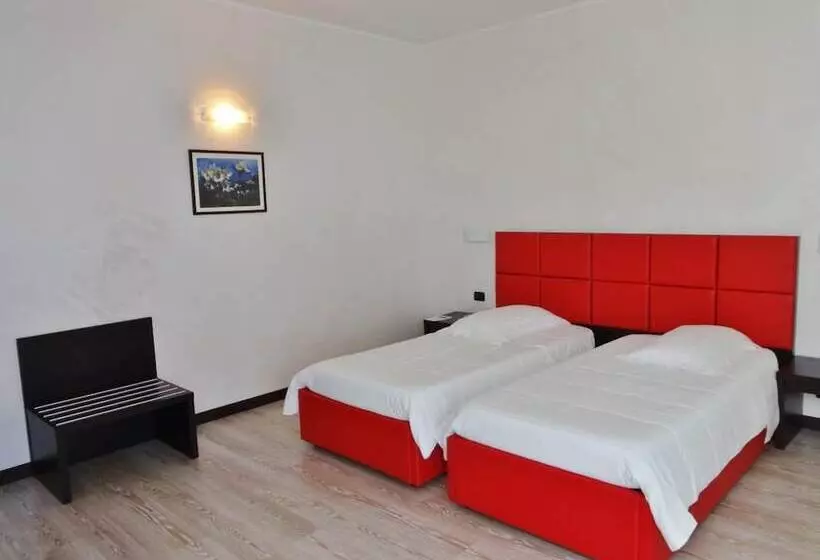 اتاق استاندارد, B&b Hotel Park Hotel Cassano