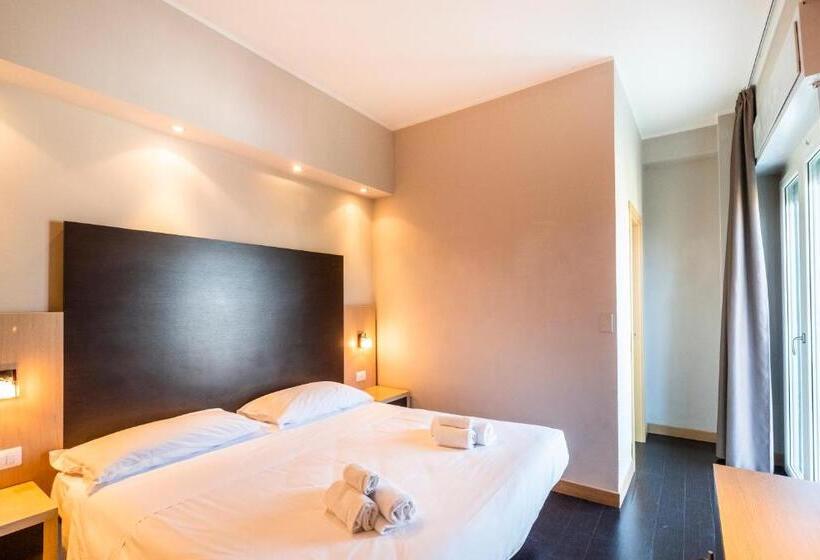 标准间带阳台, Aiglon