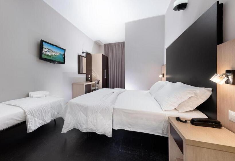 舒适三人间, Aiglon