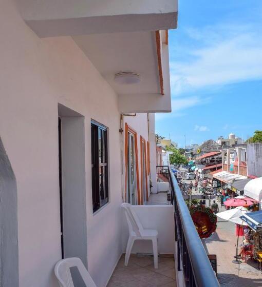 패밀리 룸, & Restaurant Bucaneros, Isla Mujeres