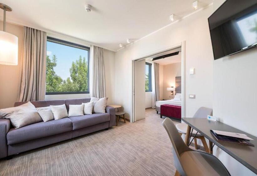 Люкс Повышенной Комфортности, Db Hotel Verona Airport Congress & Spa