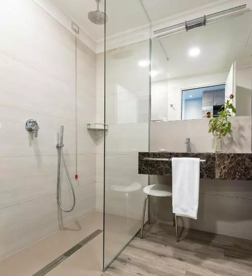 コネクティングルーム（家族用）。, Db Hotel Verona Airport Congress & Spa