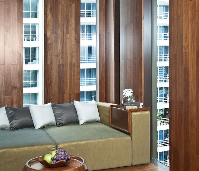 سوییت, Hansar Bangkok