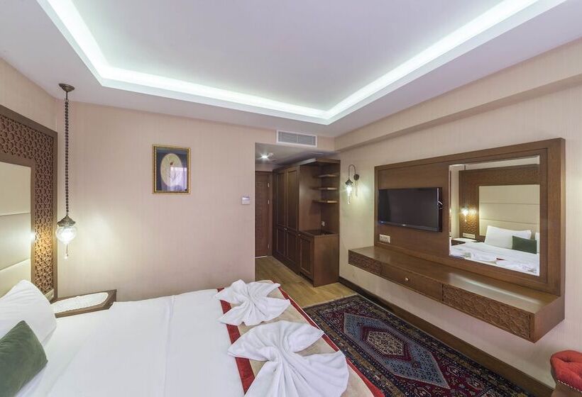 スタンダードルーム, Lalinn