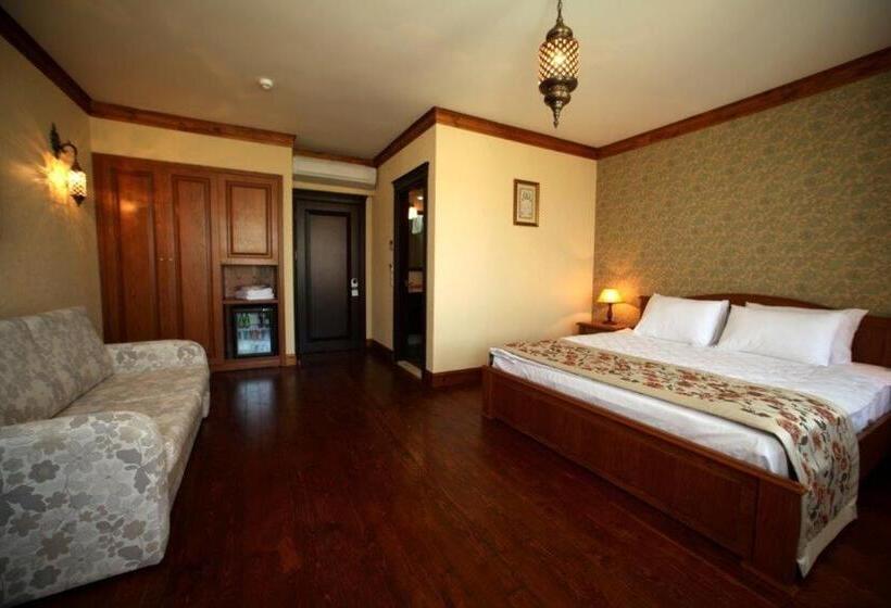 スーペリアールーム, Lalinn