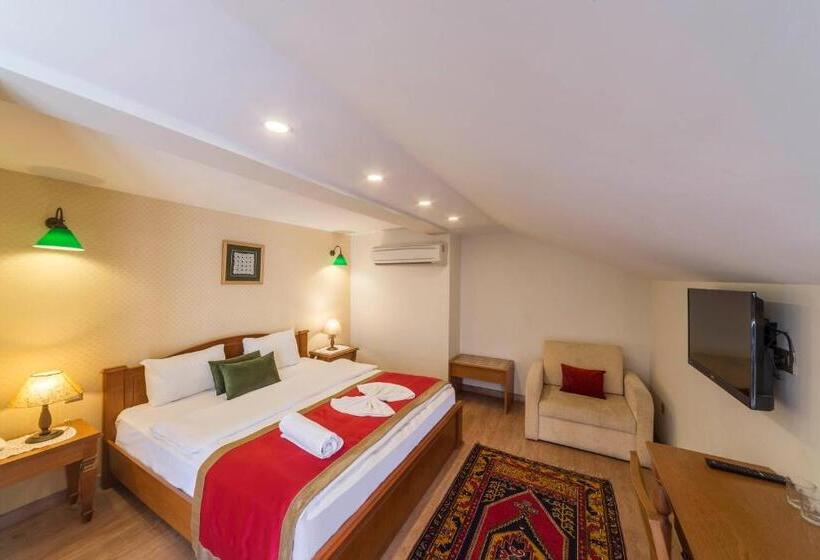 スーペリアールーム, Lalinn