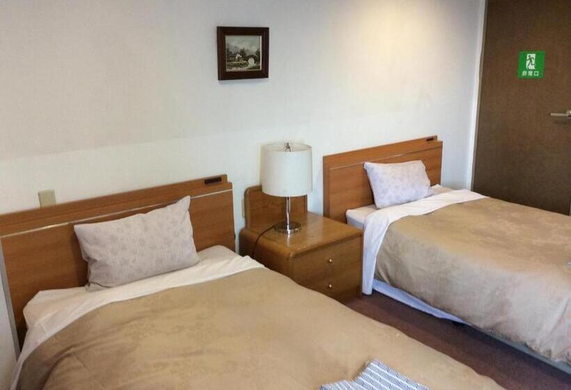 غرفة قياسية, New Yutaka