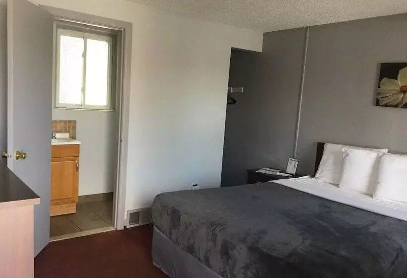 ダブルベッドスタンダードルーム, Swiss Cottage Inn