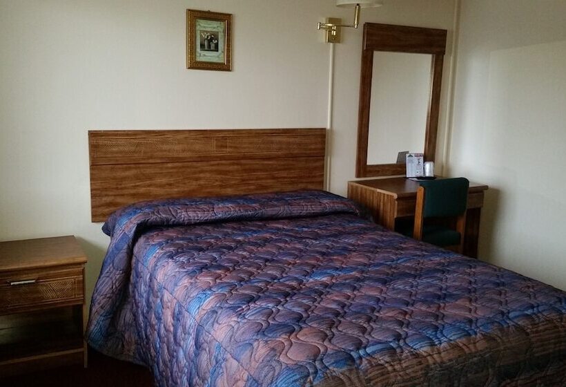 غرفة قياسية سرير مزدوج, Swiss Cottage Inn