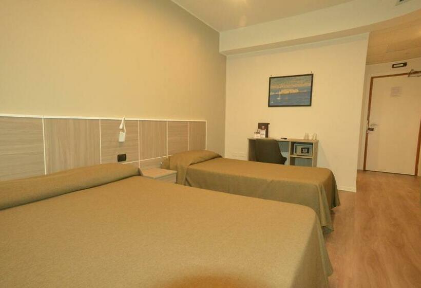 اتاق استاندارد چهار تخته, Tiempo