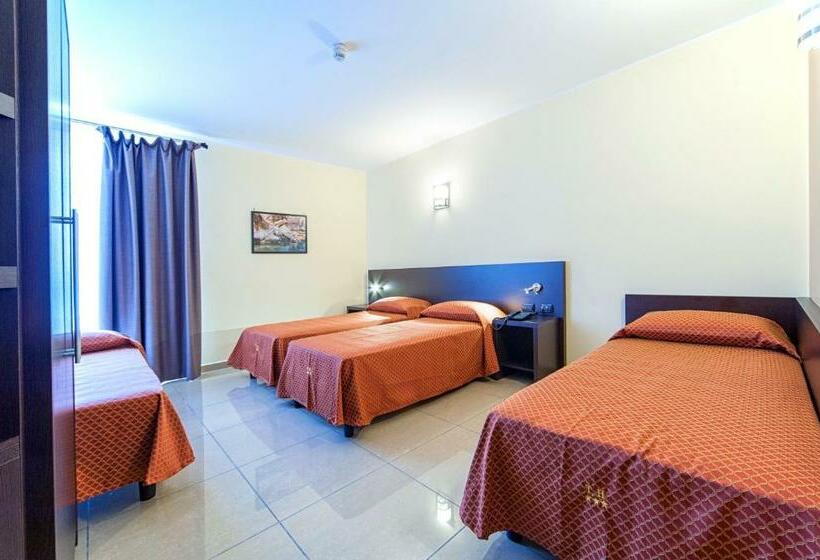 اتاق استاندارد چهار تخته, Tiempo