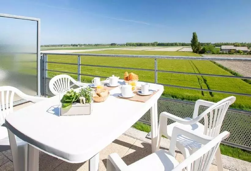 2 Bedroom Apartment with Views, Vacanceole  Le Domaine Du Mont  Mont St Michel