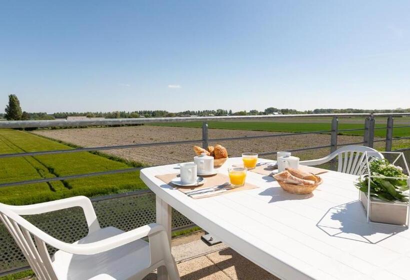 2 Bedroom Apartment with Views, Vacanceole  Le Domaine Du Mont  Mont St Michel
