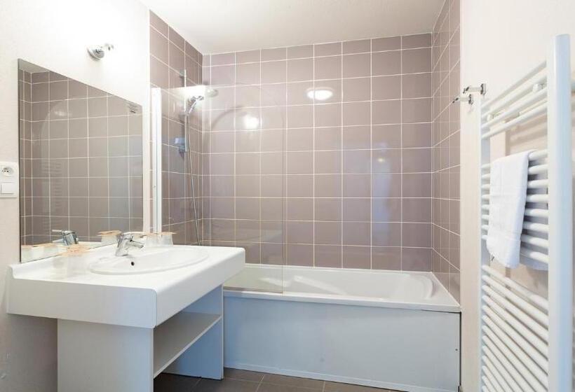 2 Bedroom Apartment with Views, Vacanceole  Le Domaine Du Mont  Mont St Michel