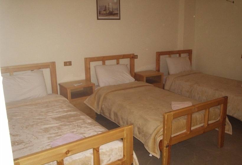 标准三人间, Kareem Hotel Luxor