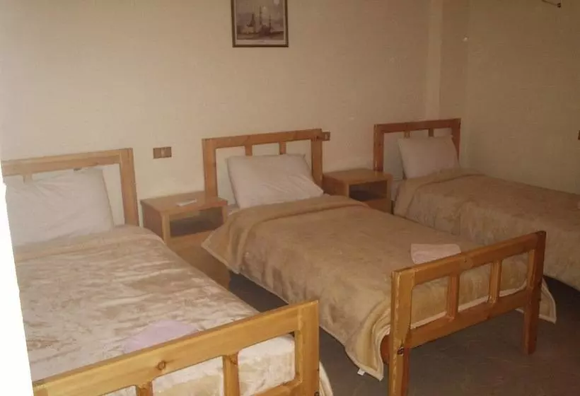 اتاق استاندارد سه نفره, Kareem Hotel Luxor