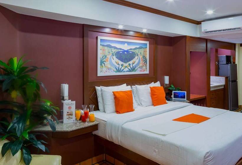 Номер Deluxe, Pacific Club Resort