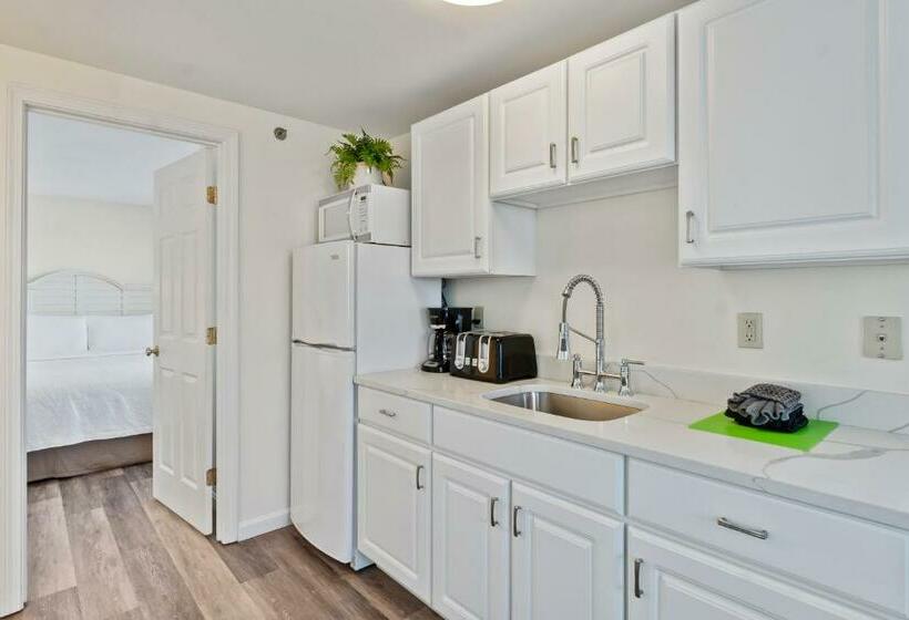 套房, Pink Blossoms Resort