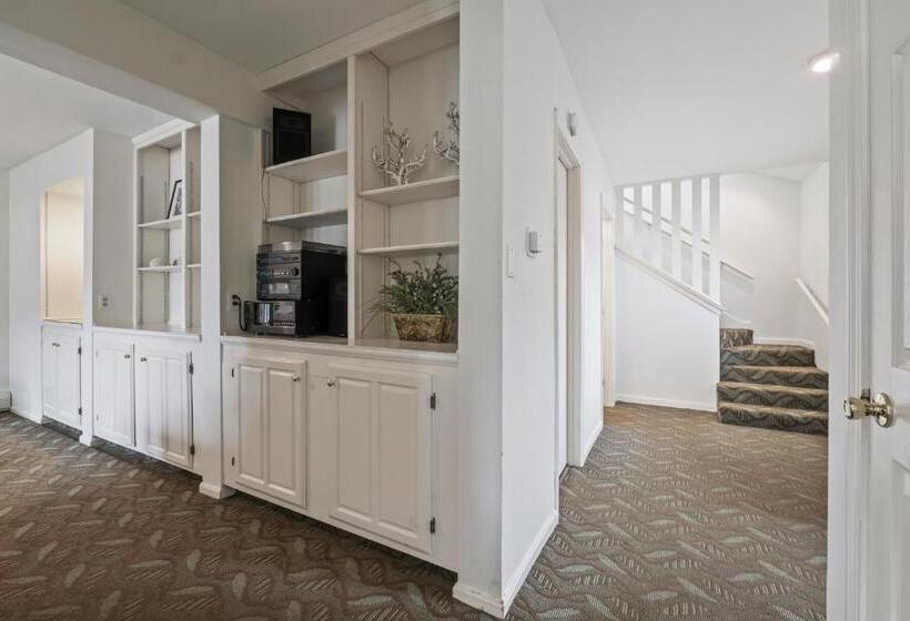 带4个卧室的别墅, Pink Blossoms Resort