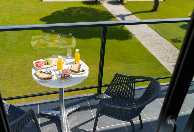 شقة غرفتين, Complejo Al Sur