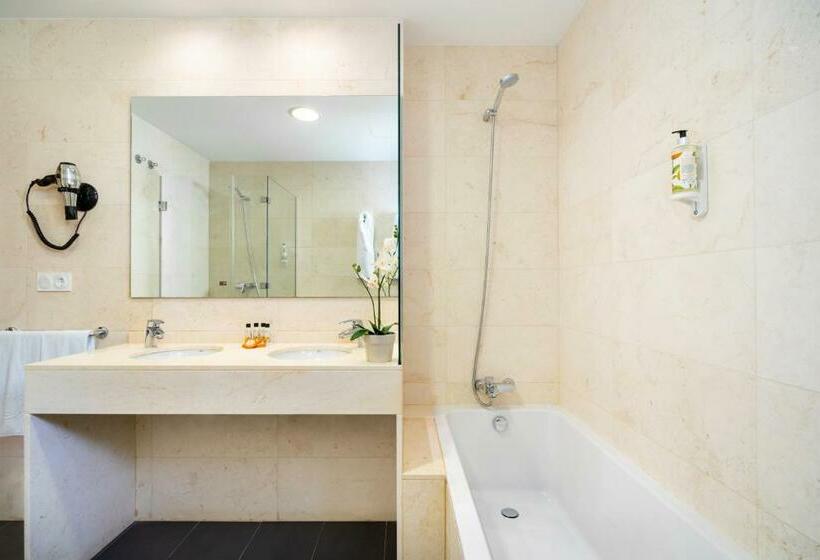 شقة غرفتين, Complejo Al Sur