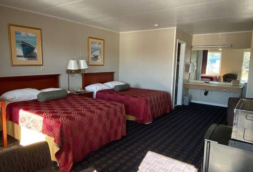 Номер Стандарт 2 Двуспальные Кровати, Sherwood Motel