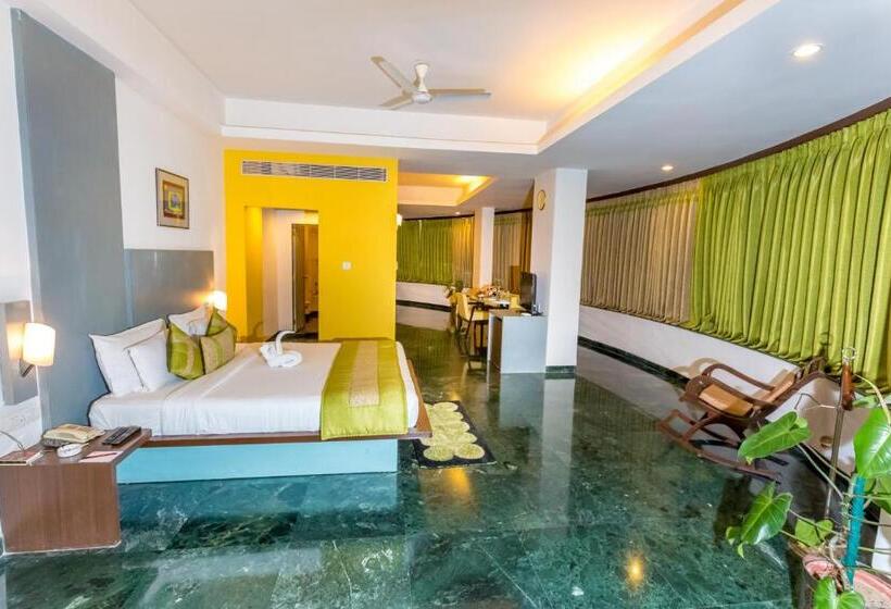 Suite Royale, Capitol Hill