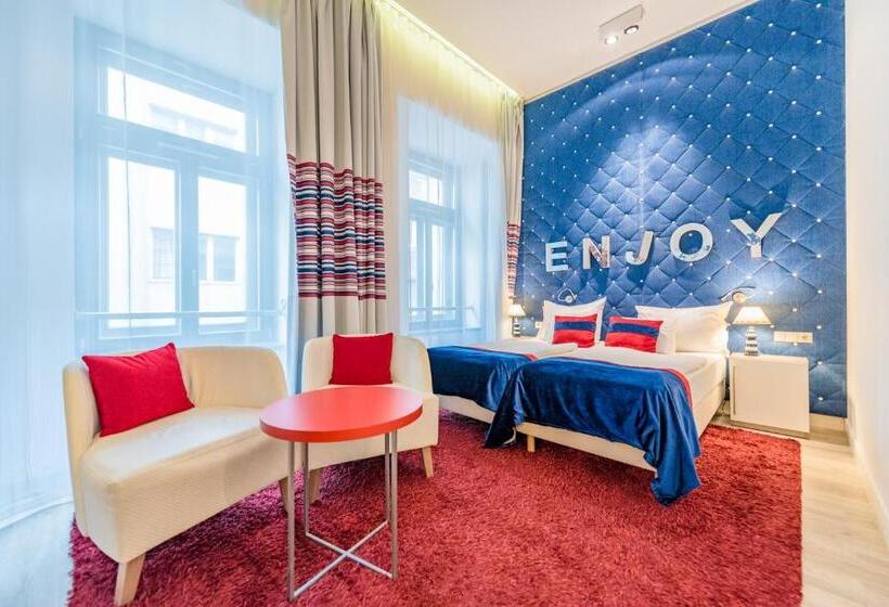 行政房间, Estilo Fashion Hotel Budapest