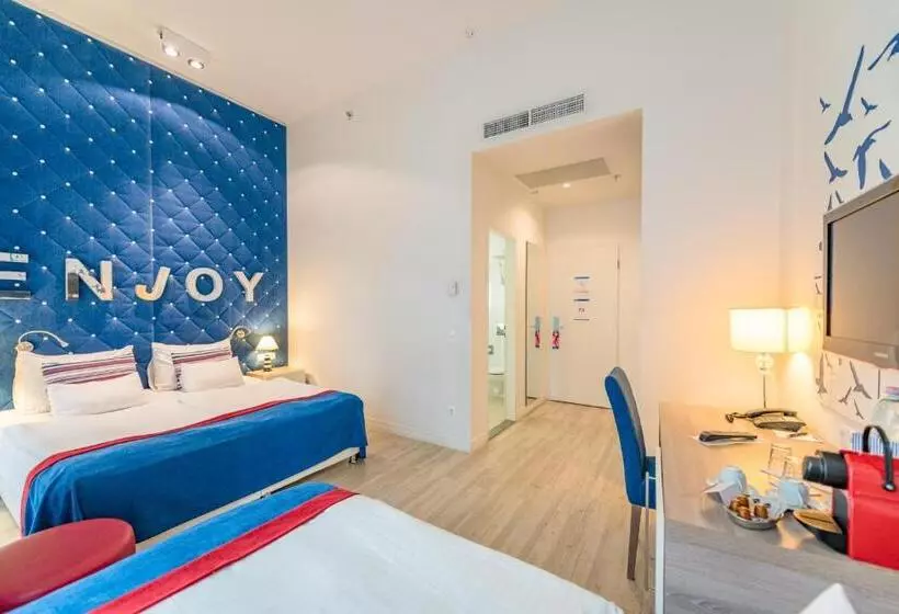 スタンダードトリプルルーム, Estilo Fashion Hotel Budapest