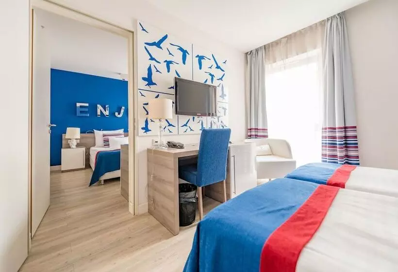 コネクティングルーム（家族用）。, Estilo Fashion Hotel Budapest