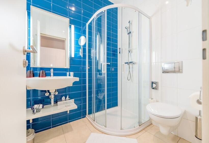 Номер Стандарт Трехместный, Estilo Fashion Hotel Budapest
