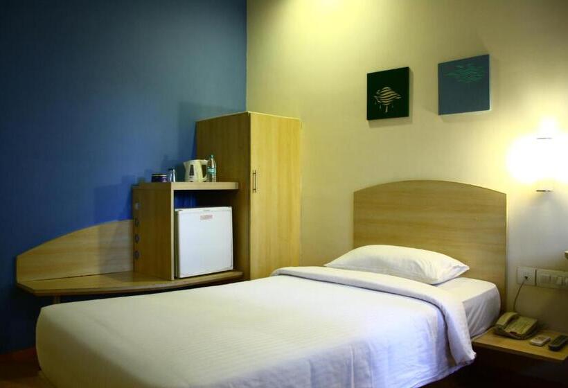 Superior Single Room, Ginger  Pune  Pimpri