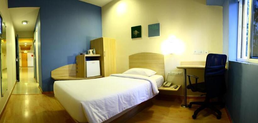 Superior Single Room, Ginger  Pune  Pimpri