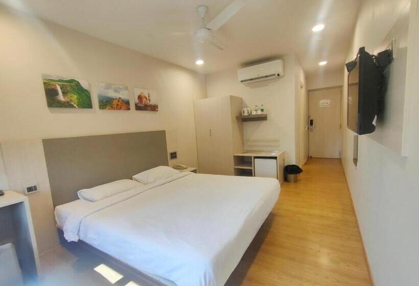 Номер Superior Одноместный, Ginger  Pune  Pimpri
